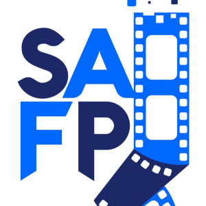 El salón audiovisual de Francis Pou-logo