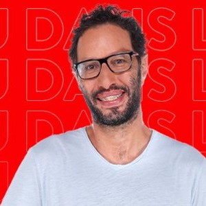 Info aléatoire, le 3 décembre 1967 à 5 h du matin, les suédois sont passés de la conduite routière à gauche à la conduite à droite.